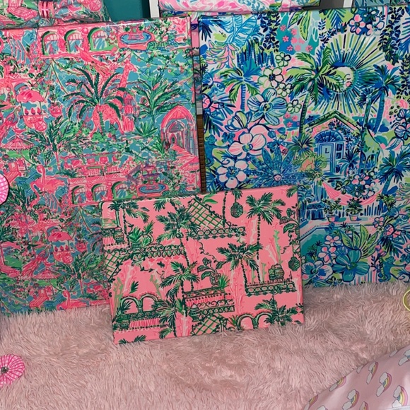 Meet your Posher purposefully pink - Picture 6 of 16